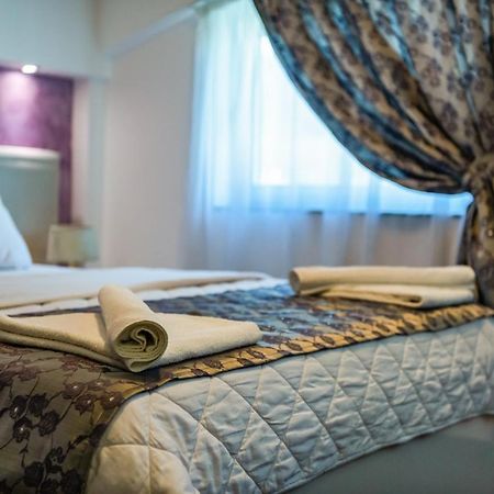 Hotel Oasis Gnojnice Экстерьер фото