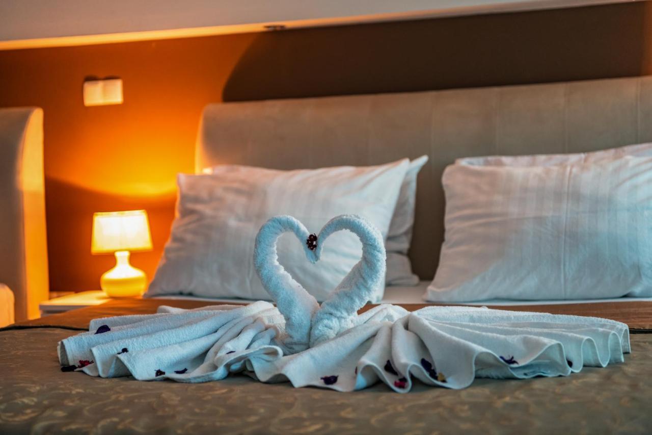 Hotel Oasis Gnojnice Экстерьер фото