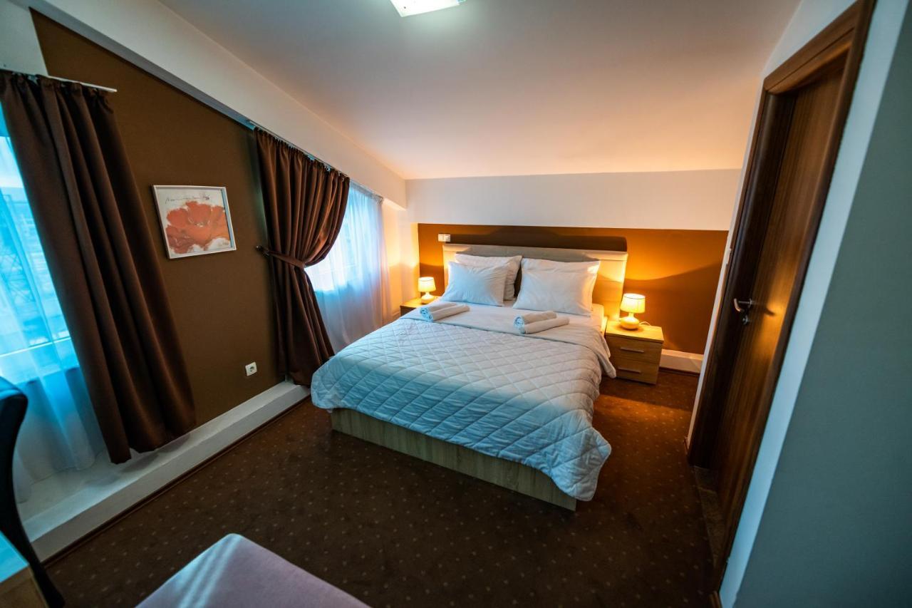Hotel Oasis Gnojnice Экстерьер фото