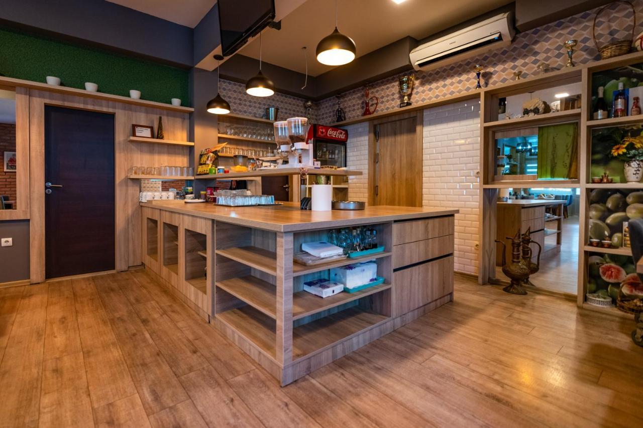 Hotel Oasis Gnojnice Экстерьер фото