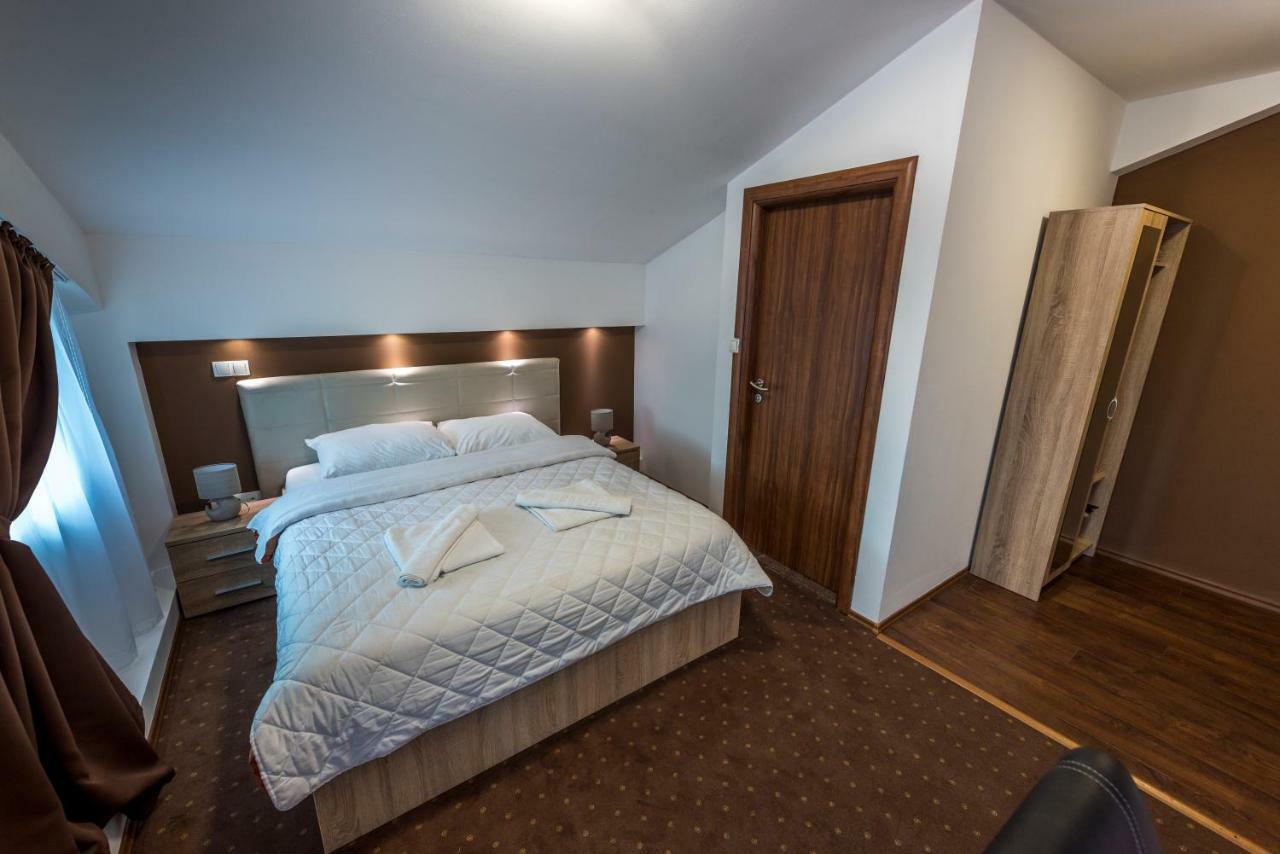 Hotel Oasis Gnojnice Экстерьер фото